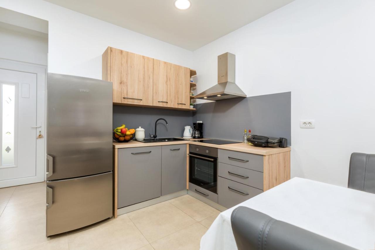 Apartment Lorilu Pula Dış mekan fotoğraf